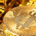 Is it better to invest in gold or crypto?